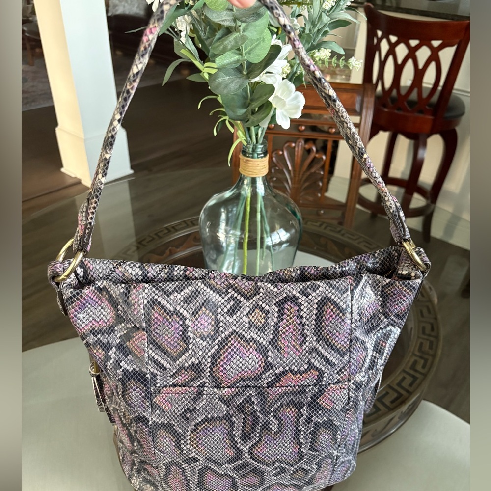 🩶🩷AIMEE KESTENBERG LEATHER EXOTIC SNAKESKIN HOBO BAG!🩶🩷 - Picture 2 of 12